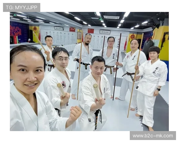 日本柔道冠军退役执教,道场训诫“柔能制刚”传承武德 日本柔道冠军退役执教,道场训诫“柔能制刚”传承武德